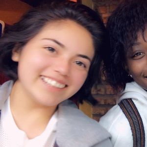 Meet your Posher, Elizabeth